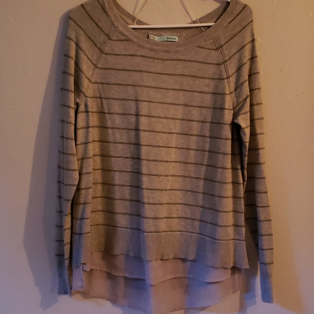 Long sleeve sweater